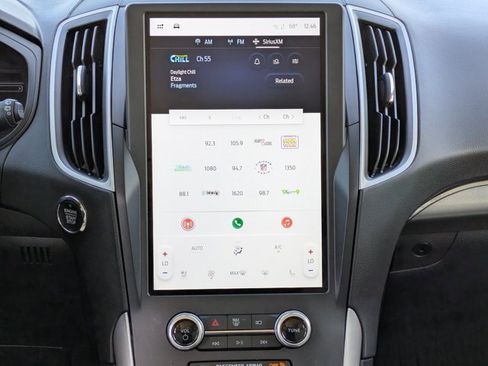 Certified 2022 Ford Edge SEL w/ Convenience Package image 15