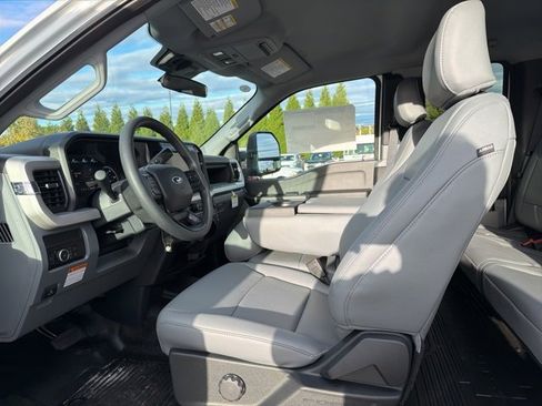 New 2025 Ford F450 XL w/ XL Chrome Package image 10
