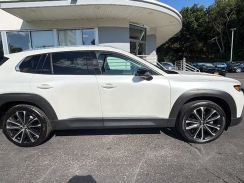 Used 2025 MAZDA CX-50 AWD 2.5 S w/ Premium Plus Pkg image 4