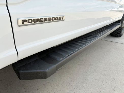 Used 2023 Ford F150 Lariat w/ Equipment Group 502A High AWD/4WD image 8