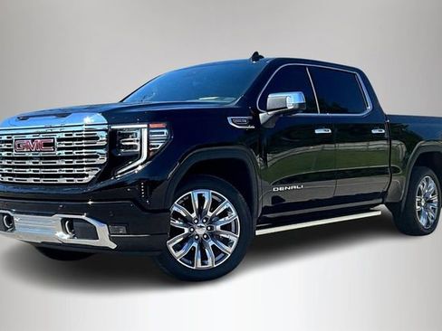 Used 2024 GMC Sierra 1500 Denali image 2