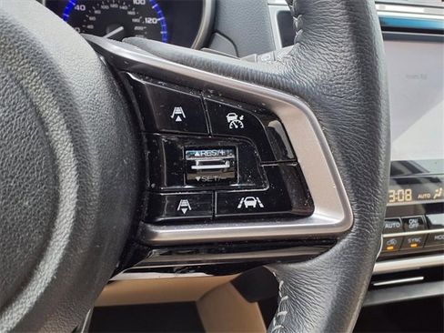 Used 2018 Subaru Outback 2.5i Limited image 15