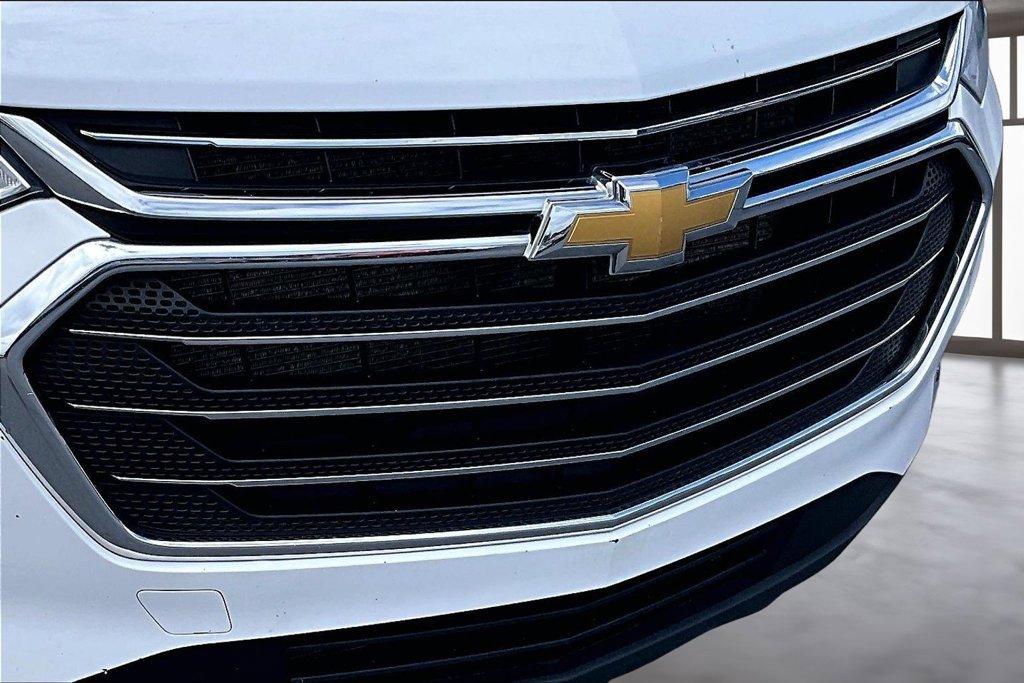 Used 2020 Chevrolet Traverse LT w/ Driver Confidence II Package AWD/4WD image 29