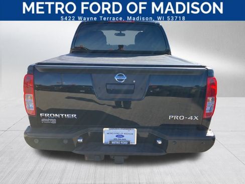 Used 2013 Nissan Frontier PRO-4X image 7