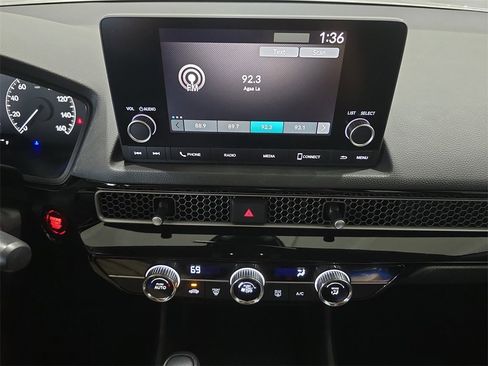 Used 2023 Honda Civic Sport image 20