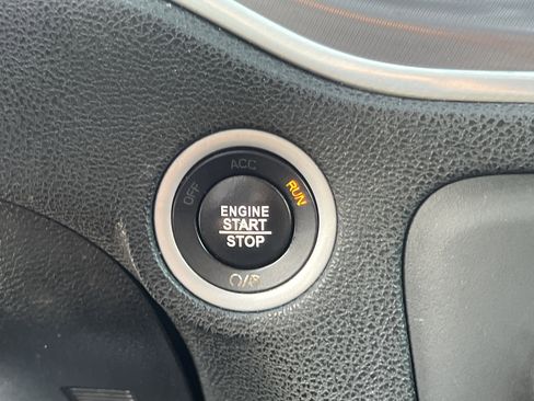 Used 2019 Dodge Charger Scat Pack RWD image 33