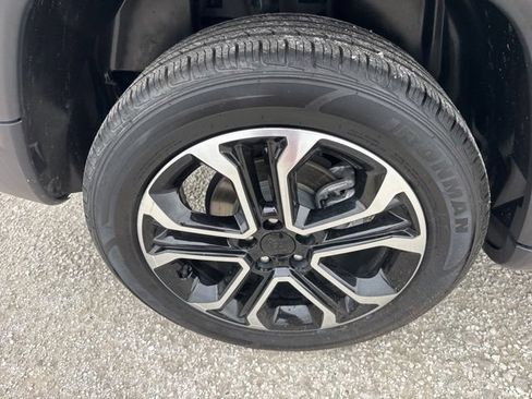 Used 2023 Jeep Compass Limited AWD/4WD image 23