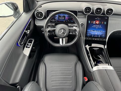 Used 2023 Mercedes-Benz GLC 300 image 14