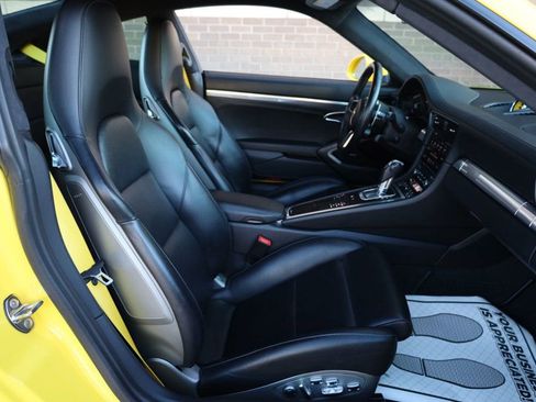Used 2019 Porsche 911 Carrera 4S image 13