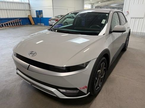 Used 2024 Hyundai Ioniq 5 SEL RWD image 7