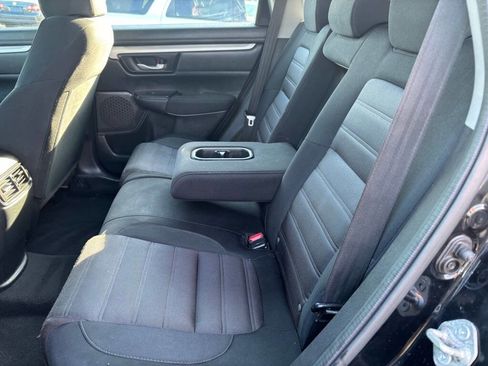 Used 2019 Honda CR-V LX image 9