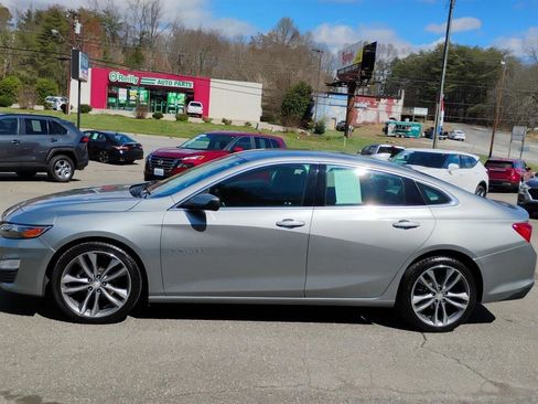 Used 2023 Chevrolet Malibu LT image 8