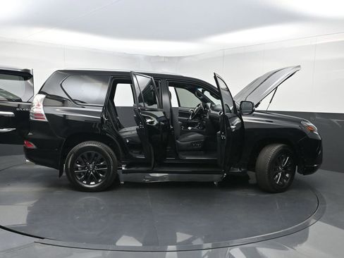 Used 2023 Lexus GX 460 Premium w/ Premium Package AWD/4WD image 40