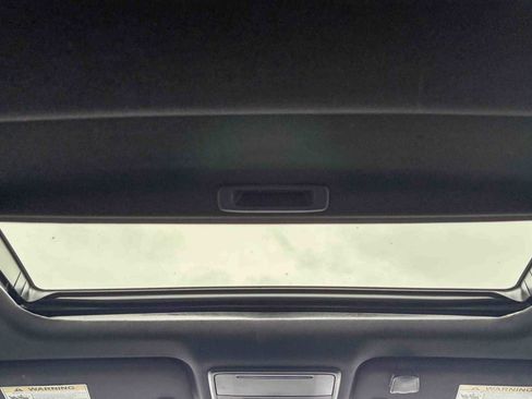 Used 2023 Honda Accord Sport image 15