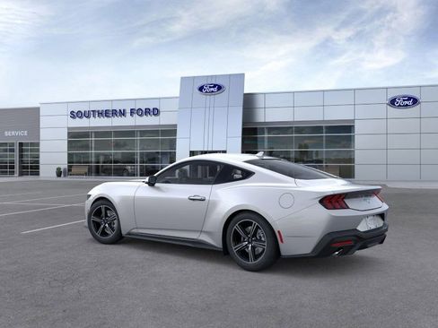 New 2025 Ford Mustang Coupe image 4