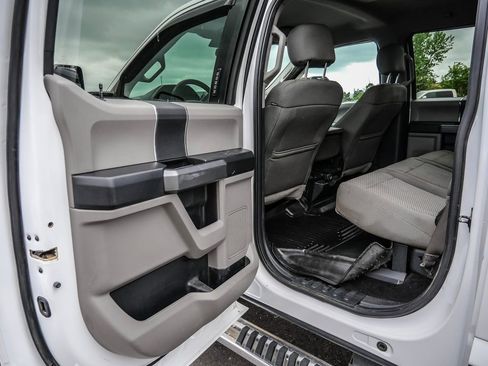 Used 2018 Ford F250 XLT w/ FX4 Off-Road Package AWD/4WD image 33