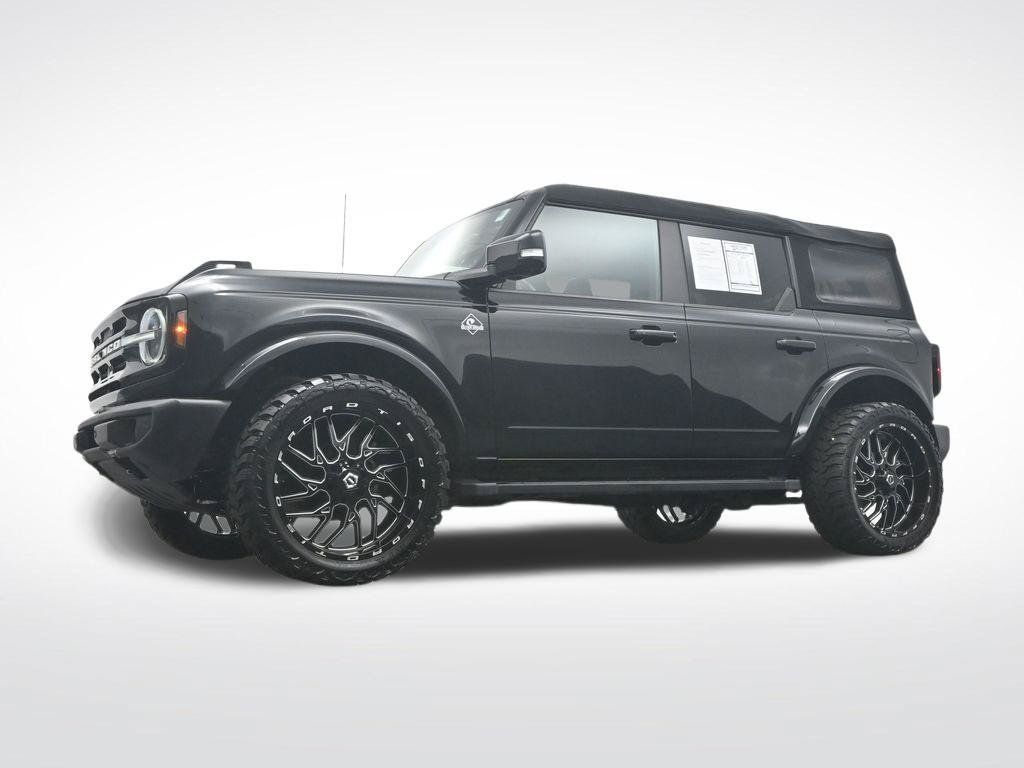 Used 2024 Ford Bronco Outer Banks AWD/4WD image 39