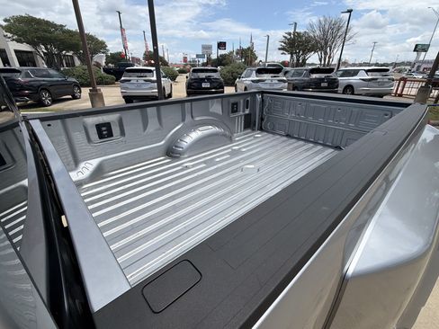 Used 2024 Ford F350 XL w/ 360-Degree Camera Package AWD/4WD image 12