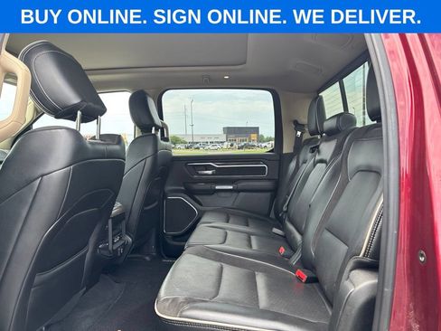 Used 2019 RAM 1500 Laramie AWD/4WD image 11