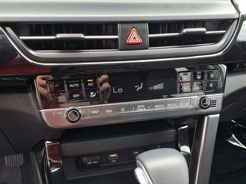 Certified 2026 Kia Seltos S FWD image 16