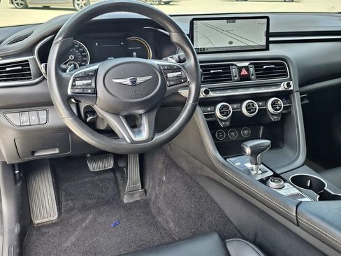 Used 2023 Genesis G70 2.0T AWD/4WD image 38