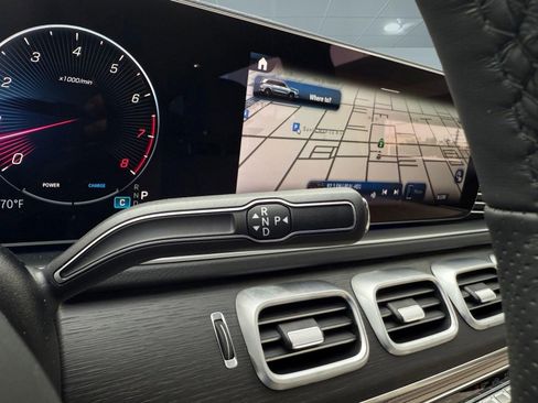 New 2026 Mercedes-Benz GLS 580 4MATIC image 25