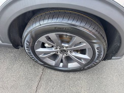 Certified 2022 Ford Explorer XLT w/ Equipment Group 202A image 12