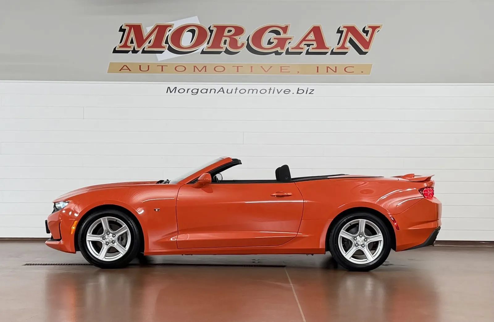 Used 2021 Chevrolet Camaro LT RWD image 6