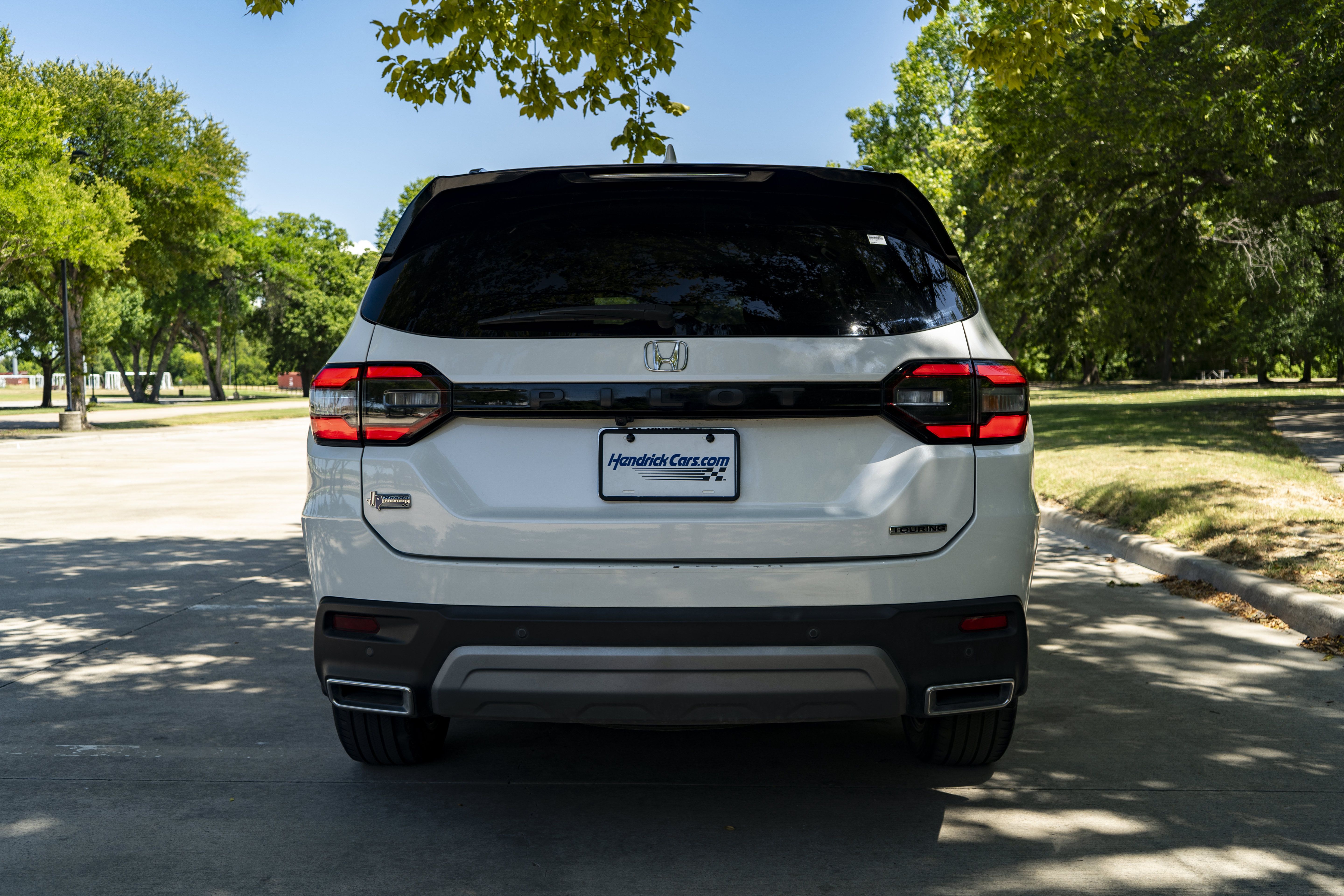 Certified 2023 Honda Pilot Touring image 8