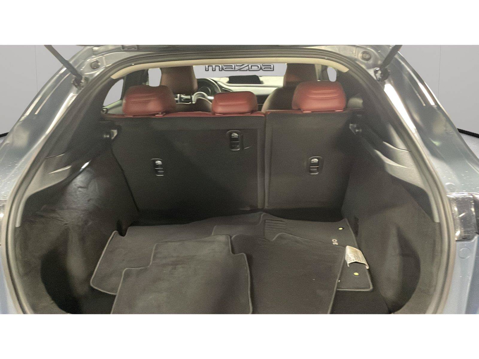 Used 2025 MAZDA CX-30 AWD 2.5 S w/ Preferred Package image 11