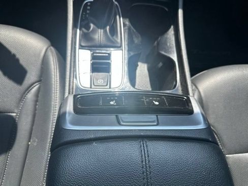 Used 2023 Hyundai Tucson SEL w/ Convenience Package FWD image 9