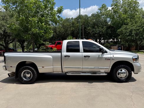 Used 2007 Dodge Ram 3500 Truck Laramie RWD image 13