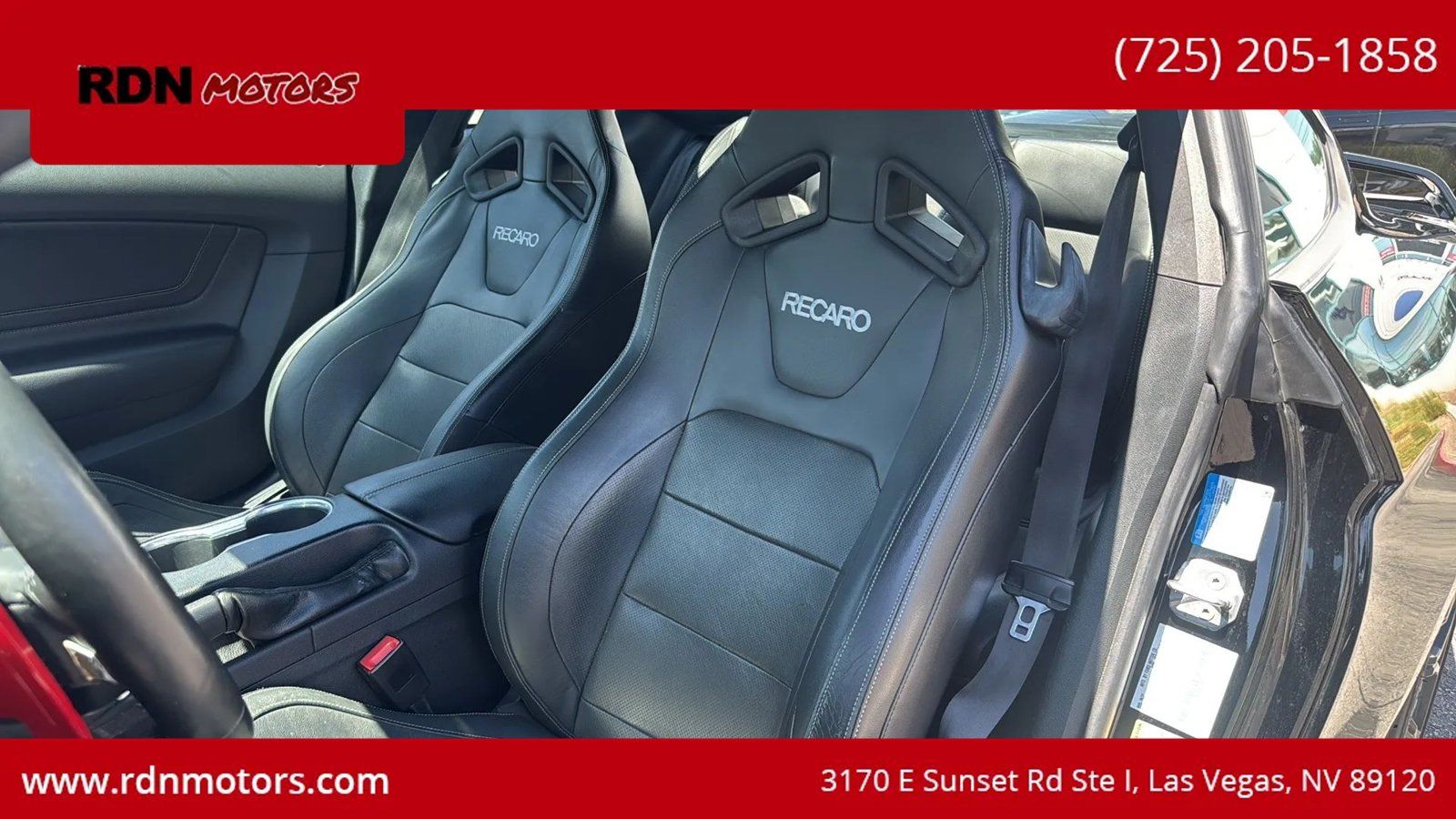Used 2019 Ford Mustang Premium w/ Ecoboost Performance Package RWD image 13