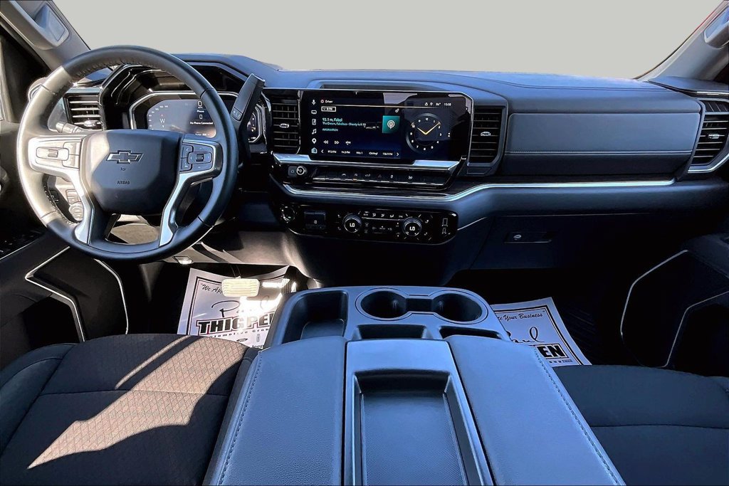 Used 2026 Chevrolet Silverado 1500 RST AWD/4WD image 18