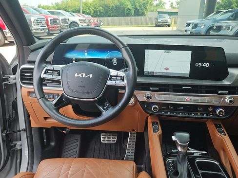 Used 2024 Kia Telluride SX X-Pro AWD/4WD image 16