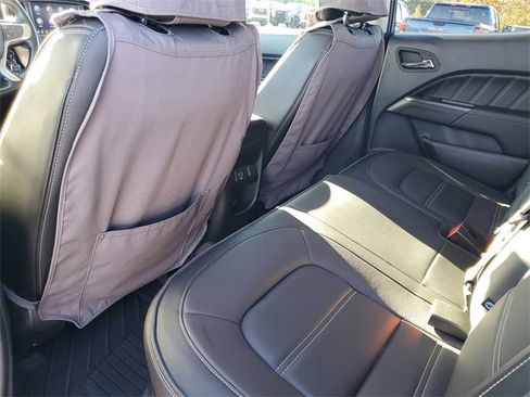 Used 2022 GMC Canyon Denali image 22