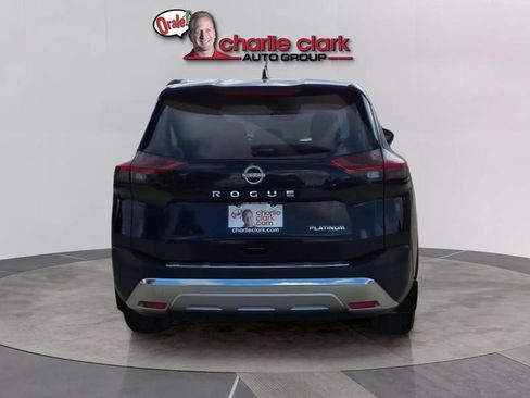 Used 2023 Nissan Rogue Platinum FWD image 4