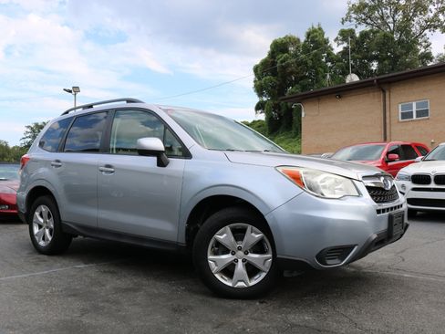 Used 2014 Subaru Forester 2.5i Premium w/ All-Weather Package image 6