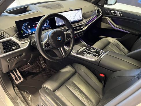 Used 2024 BMW X7 M60i w/ Executive Package image 16