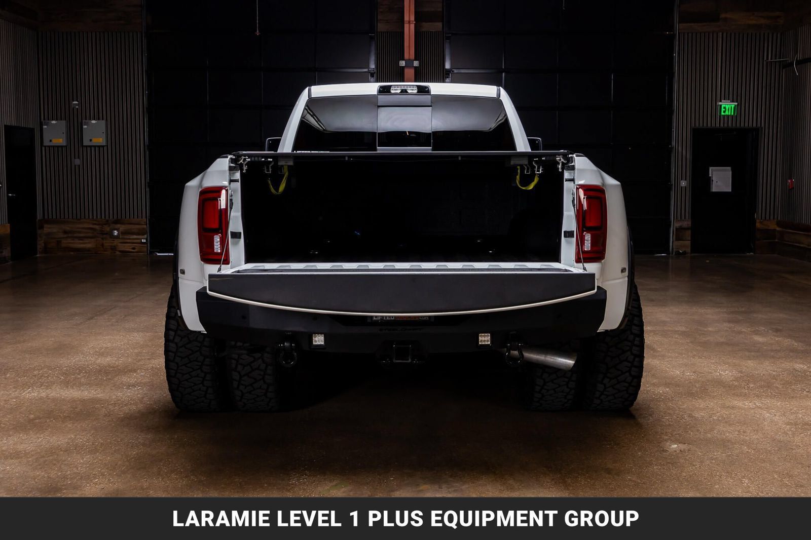 Used 2025 RAM 3500 Laramie w/ Night Edition AWD/4WD image 8