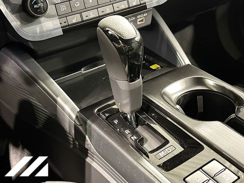 New 2026 Subaru Outback Limited image 18