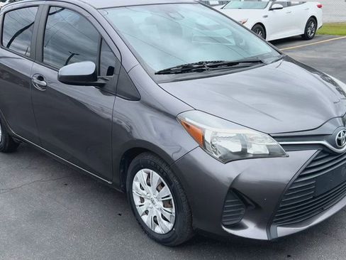 Used 2017 Toyota Yaris L FWD image 2