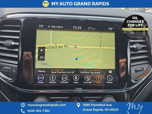 Used 2019 Jeep Grand Cherokee Limited image 20