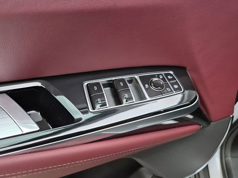 New 2026 Cadillac Escalade ESV Sport w/ Touring Package AWD/4WD image 33