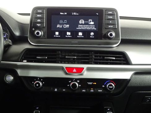 Used 2021 Kia Telluride S image 34