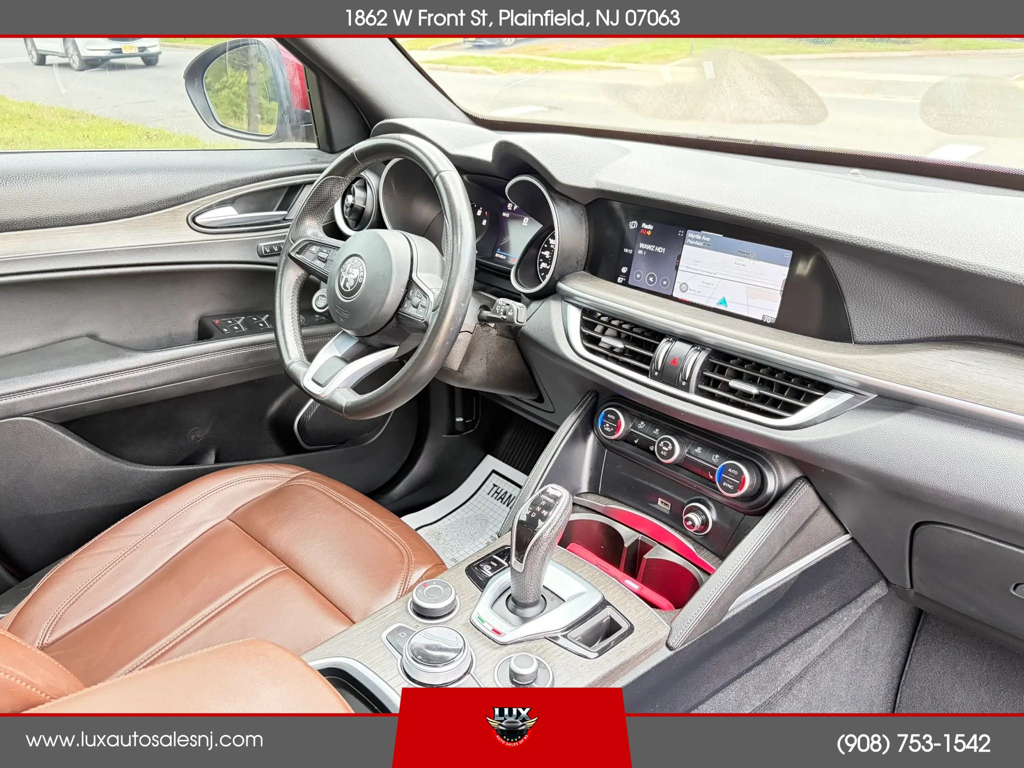 Used 2023 Alfa Romeo Stelvio Ti AWD/4WD image 23