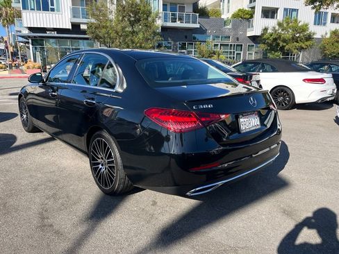 Used 2022 Mercedes-Benz C 300 Sedan image 6