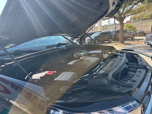 Used 2021 Chevrolet Tahoe Z71 w/ Z71 Signature Package image 68