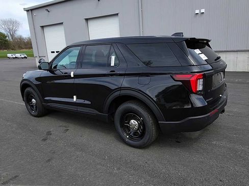 New 2026 Ford Explorer 4WD Police Interceptor image 6
