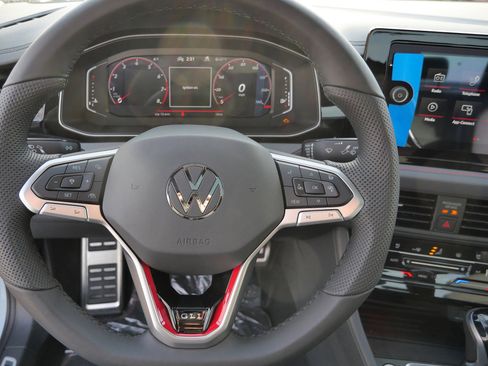 New 2026 Volkswagen Jetta GLI Autobahn FWD image 9